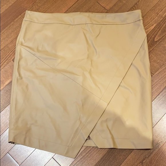 Addition Elle Women Tan High-Waist Asymmetrica Faux-Wrap Skirt Plus Size 26 - Picture 4 of 7